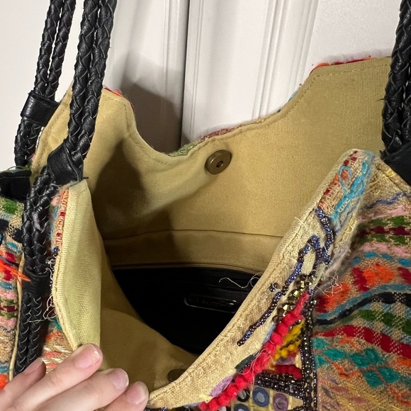 Big Buddha Beaded Tote Bag - Picture 4 of 9